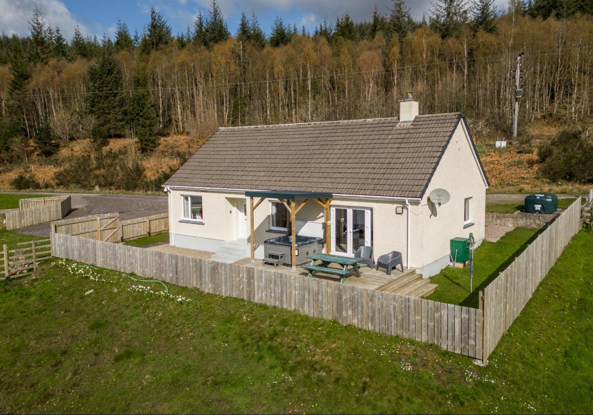 Loch Ness Cottage Форт Аугустус Экстерьер фото